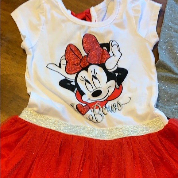 Size 2t Minnie outfit - Picture 2 of 4